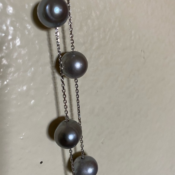 Grey Fresh Water Long Pearl Necklace - Picture 2 of 3